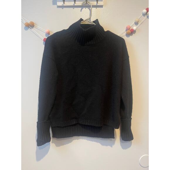 Kier & J Black Mock Neck High Low Cashmere Sweater - Picture 1 of 4